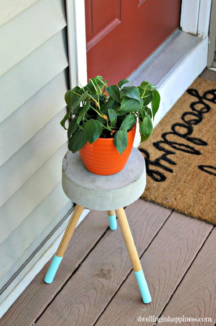 5 DIY Concrete Plant Stand