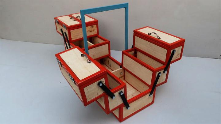 Amazing DIY Toolbox from Pallet and Scrap