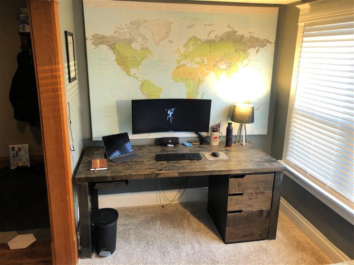 Computer Desk With Storage