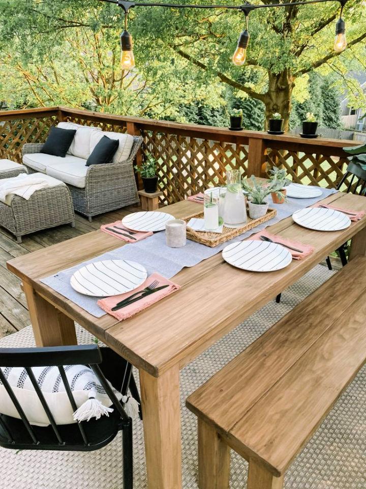 DIY Outdoor Farmhouse Table