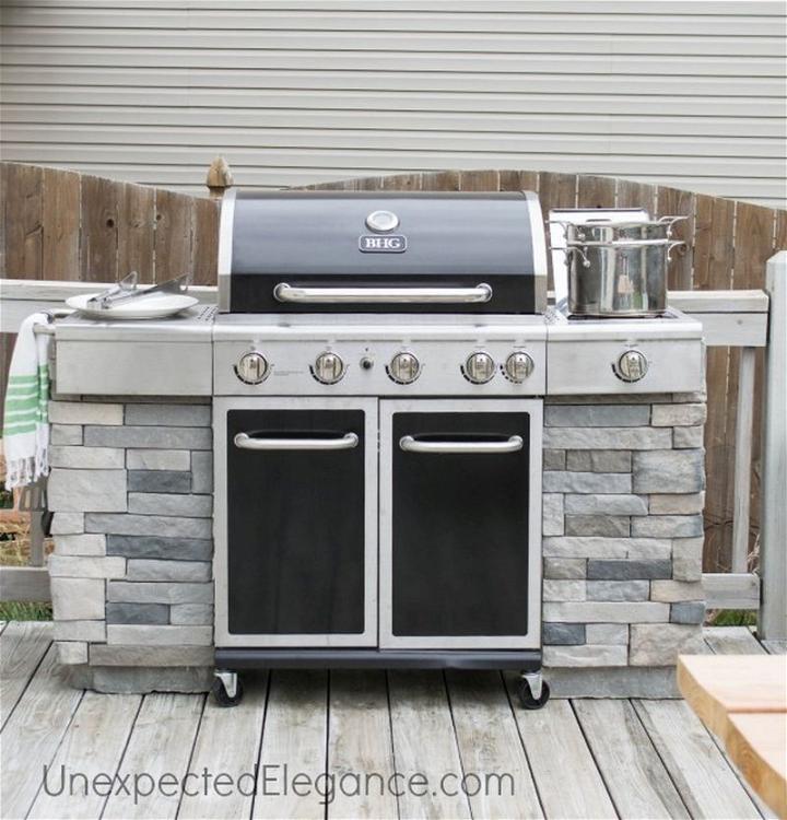 DIY Outdoor Grill Station