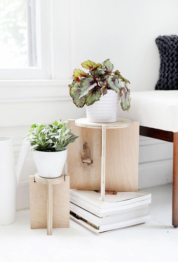 DIY Wooden Plant Stand