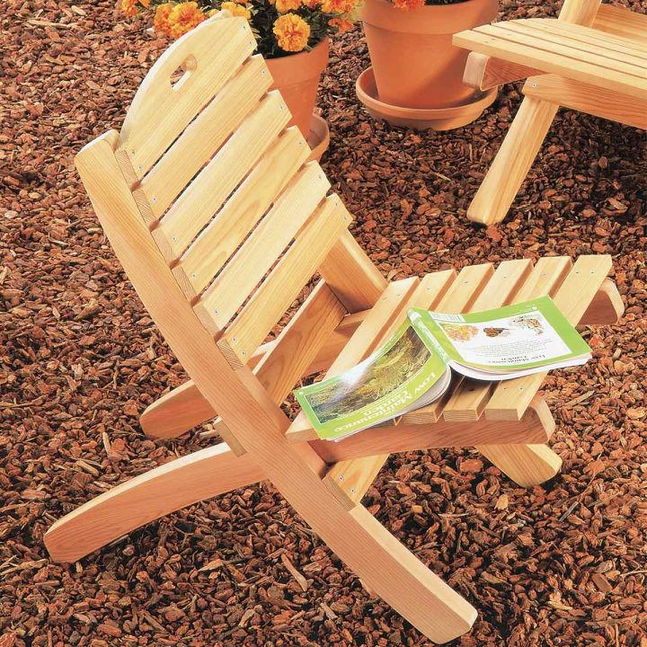 Folding Wooden Lawn Chair