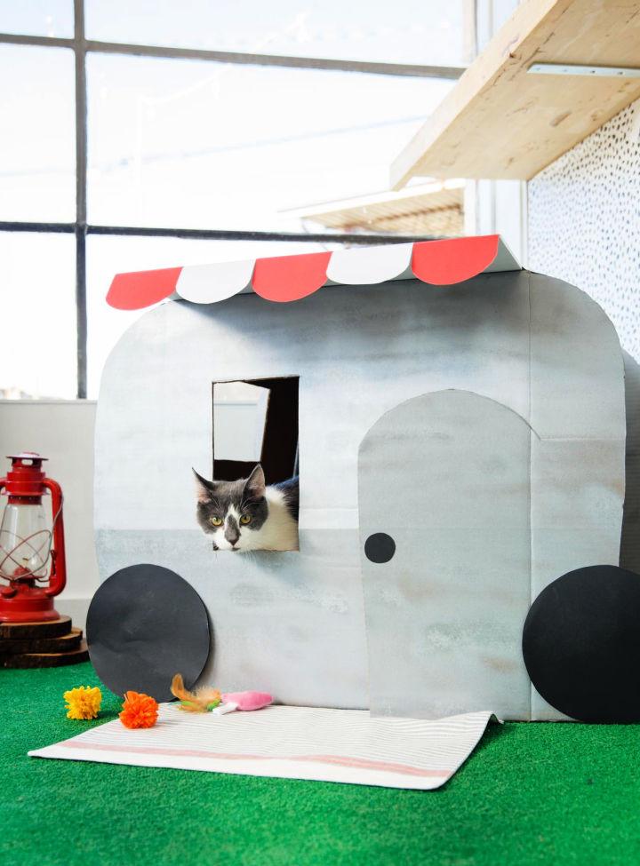 Casa para gatos hecha en casa
