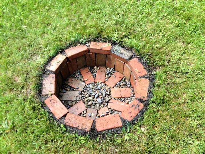 Inexpensive Fire Pit DIY