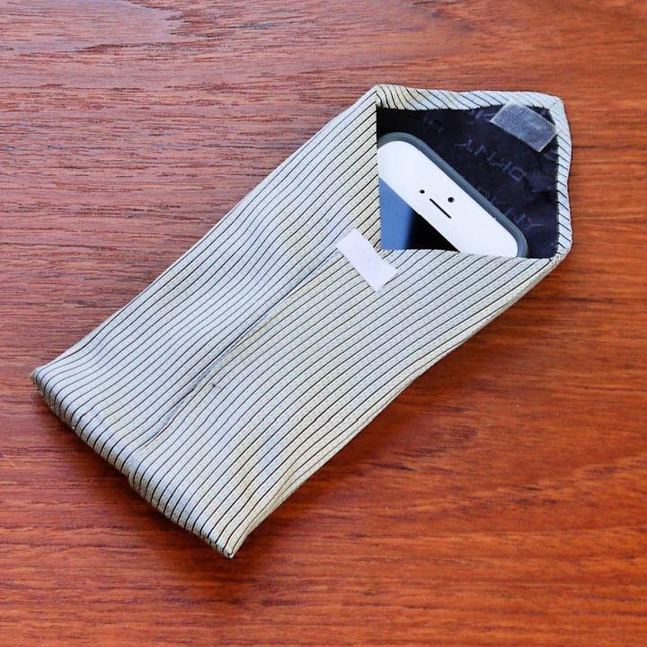 Iphone Tie Phone Cover