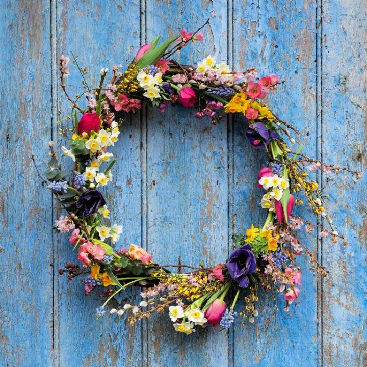 Make A Spring Wreath With Expert Advice
