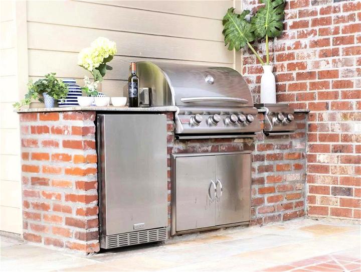 Make an Outdoor Kitchen