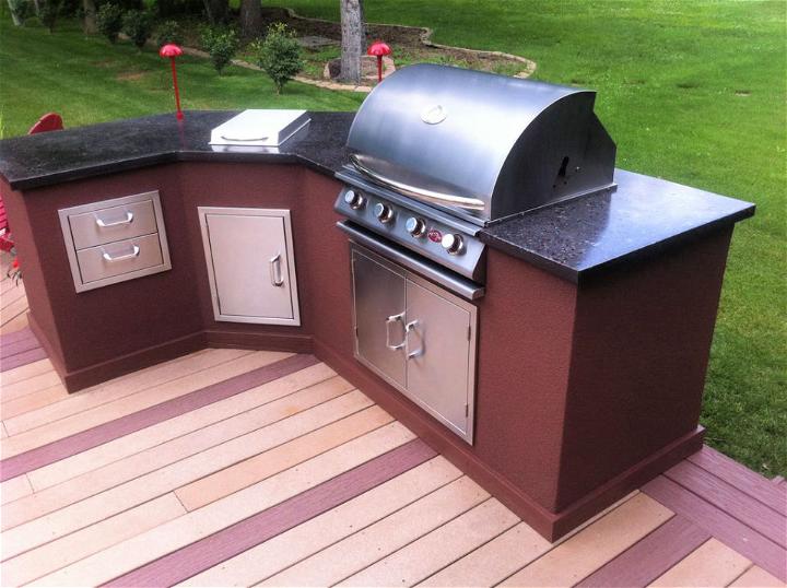 Outdoor Kitchen with Concrete Countertops