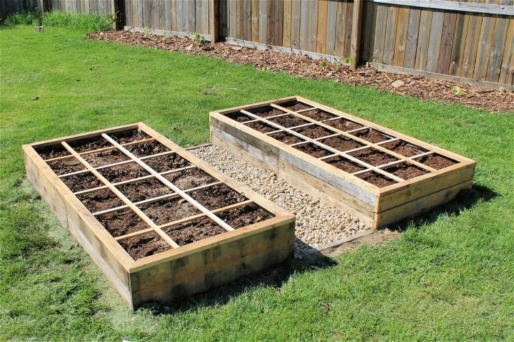 Raised Flower Beds Out of Pallets