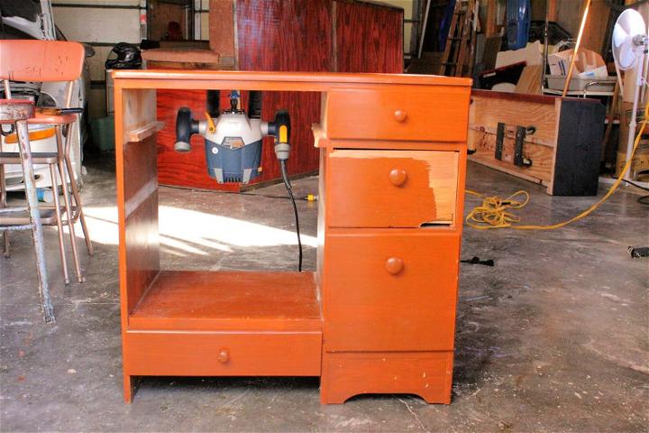 Router Table from Reclaimed Desk