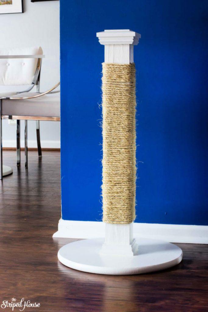 25 DIY Cat Scratching Post Plans Blitsy