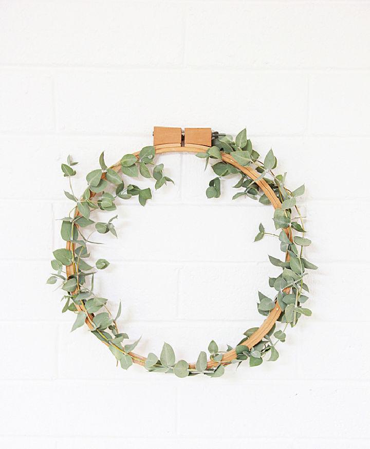 Simple Eucalyptus Wreath