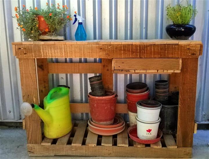 Simple Potting Bench With Storage
