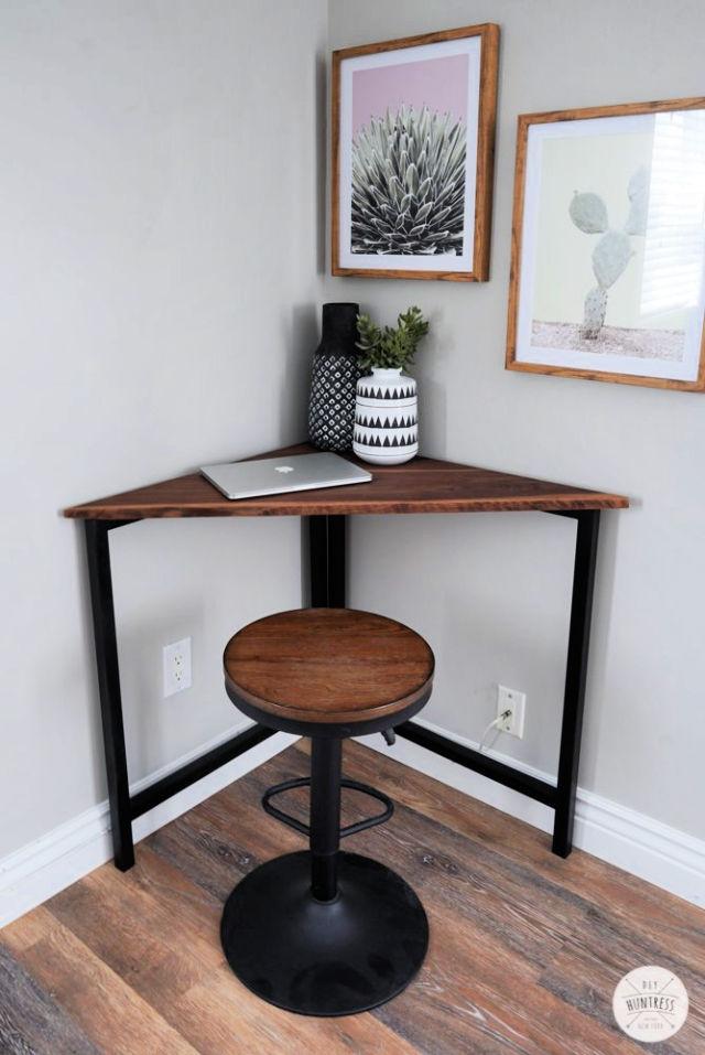 Tiny Metal Wood Corner Desk
