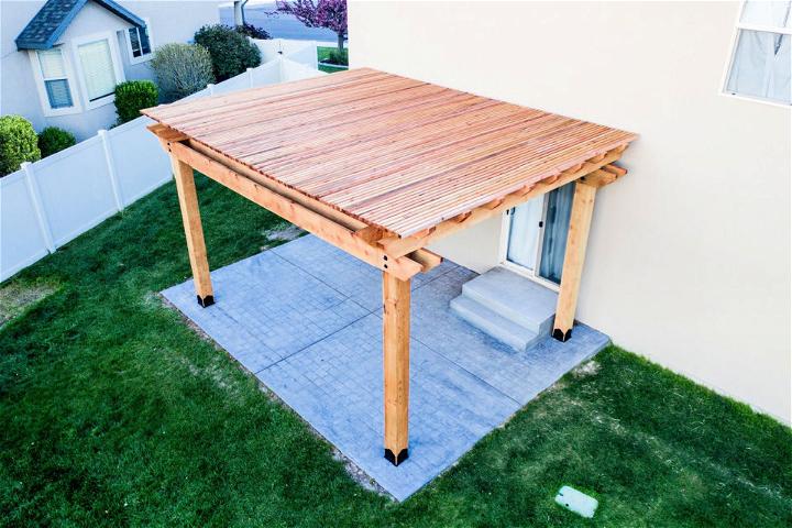 Build a Pergola With Roof