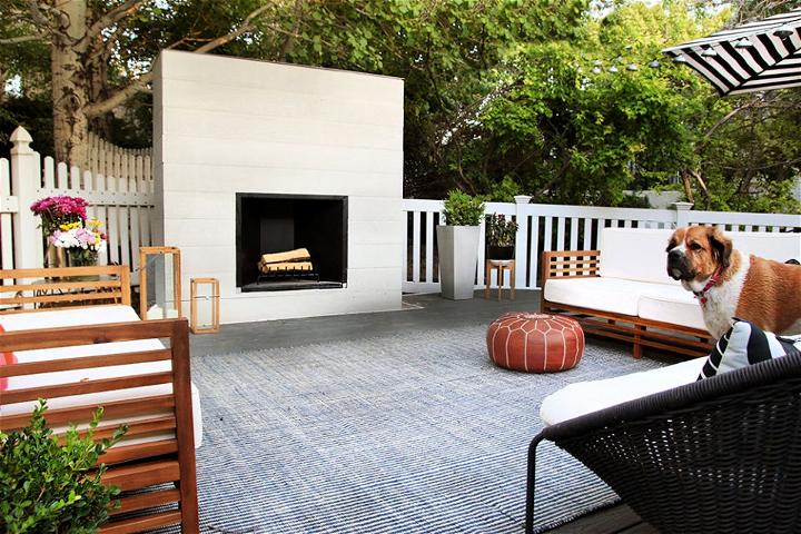 DIY Backyard Fireplace
