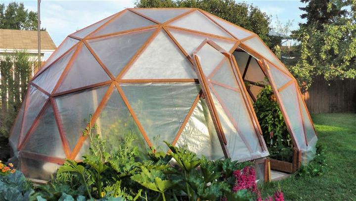 DIY GeoDome Greenhouse For Winter