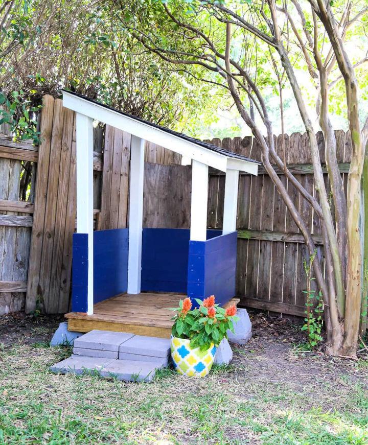 How to Build an Outdoor Playhouse