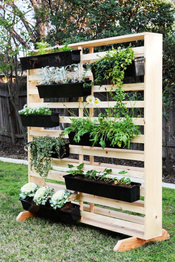 Living Wall With Moveable Planter