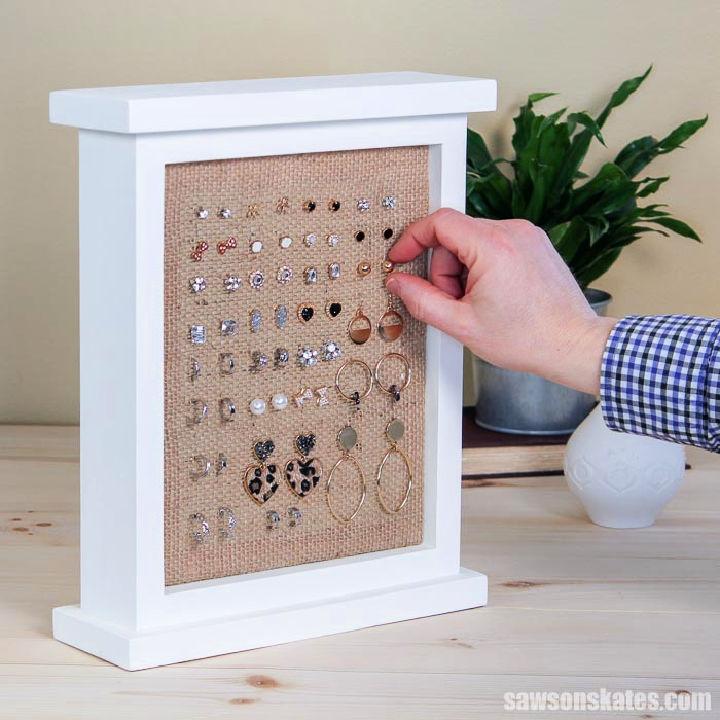 Picture Frame Style Earring Holder