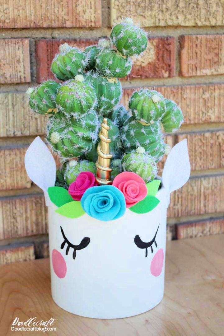Macetero de flores de cactus de unicornio