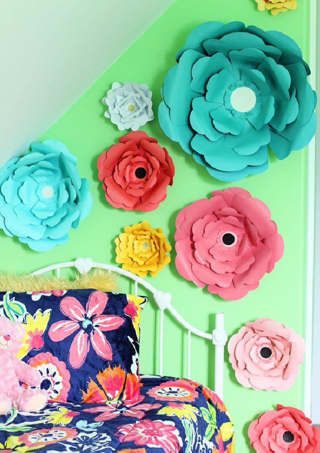 Big Bloom Paper Flower Wall Decor