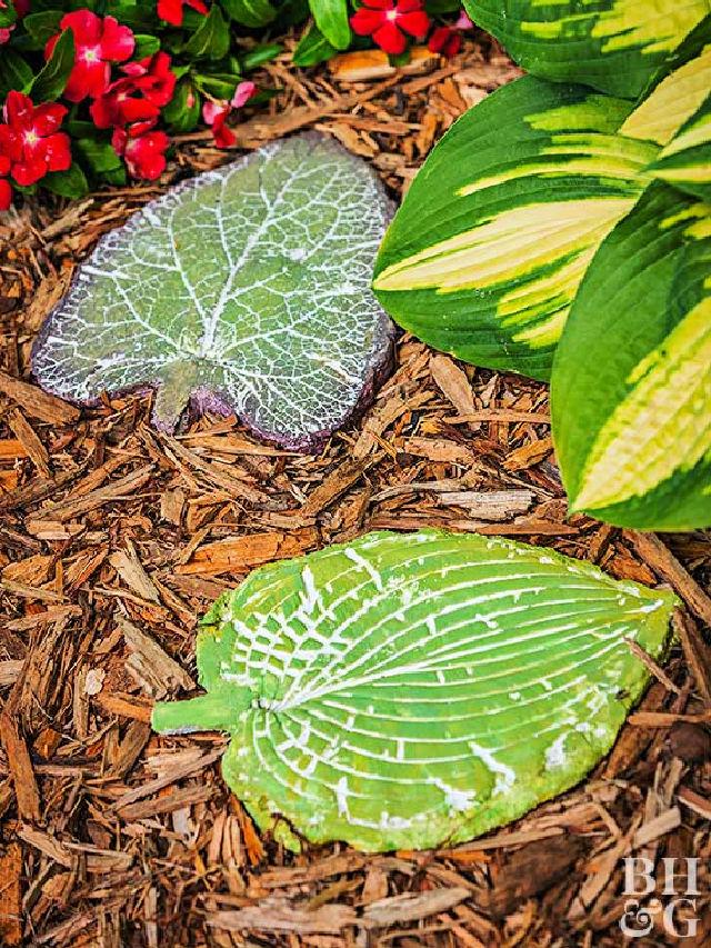 DIY Leaf Stepping Stones