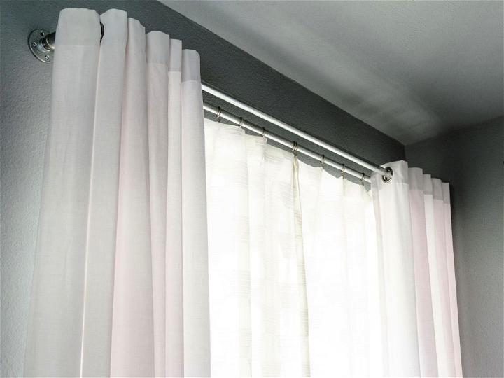 Galvanized Pipes Double Curtain Rod