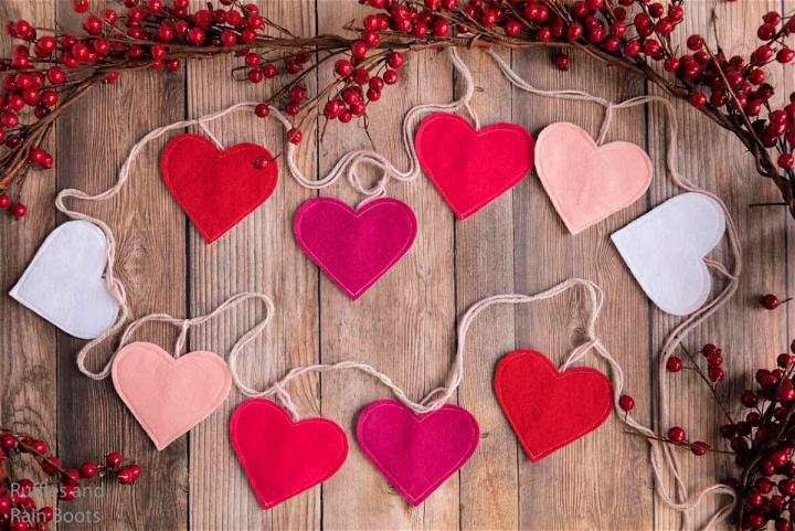 Heart Garland with Free Cut Files