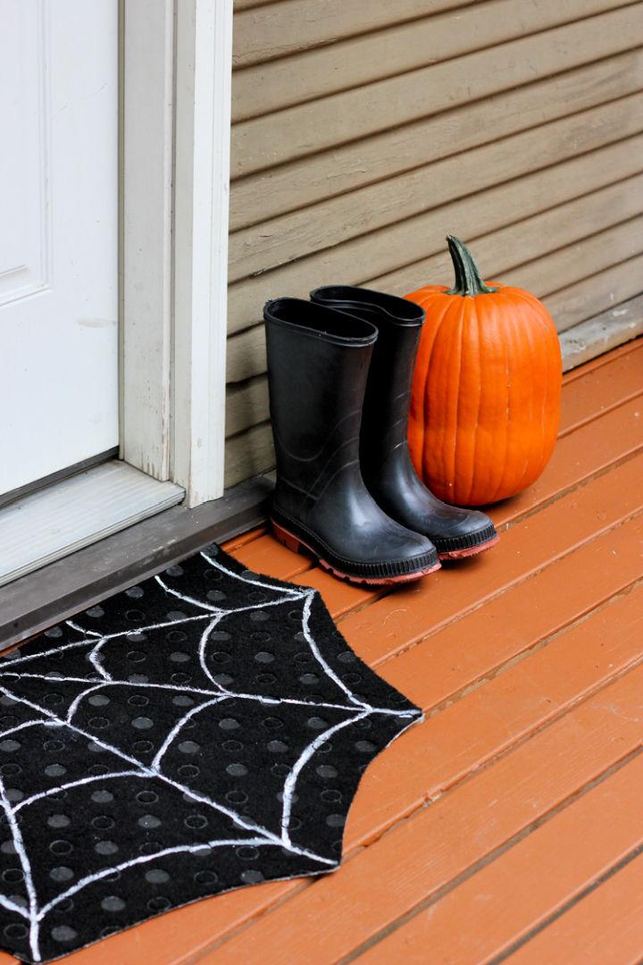 How to Make a Spiderweb Doormat