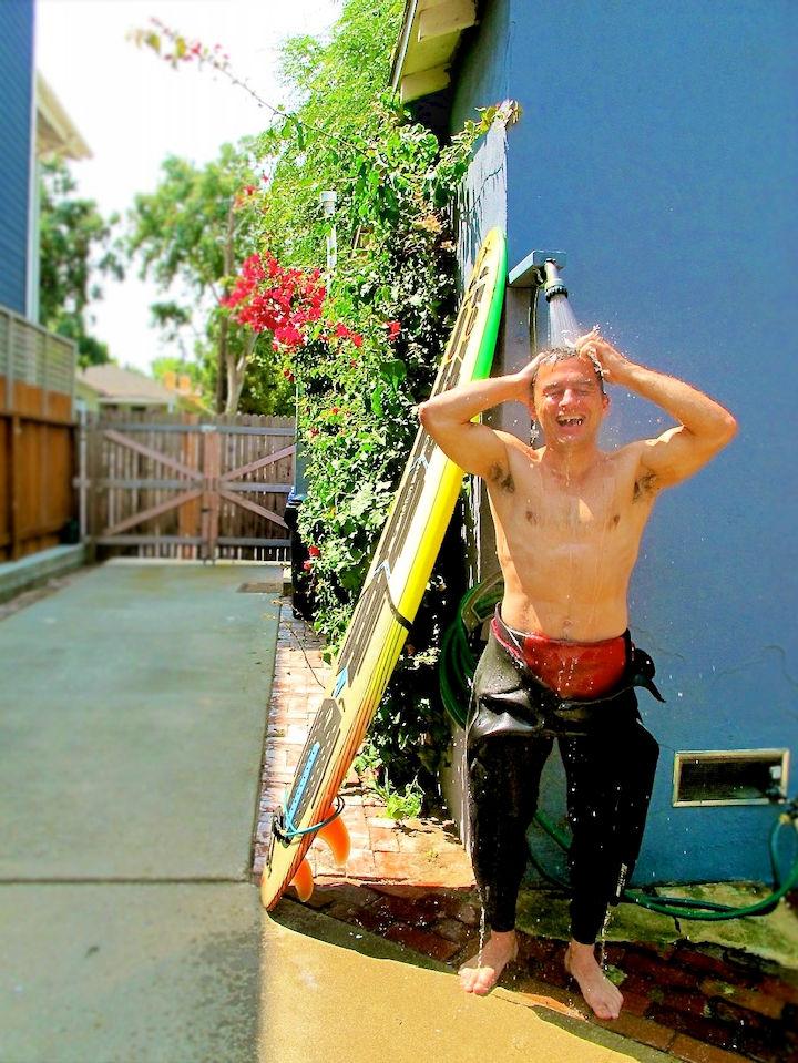 Make an Outdoor Shower Using Garden Hose