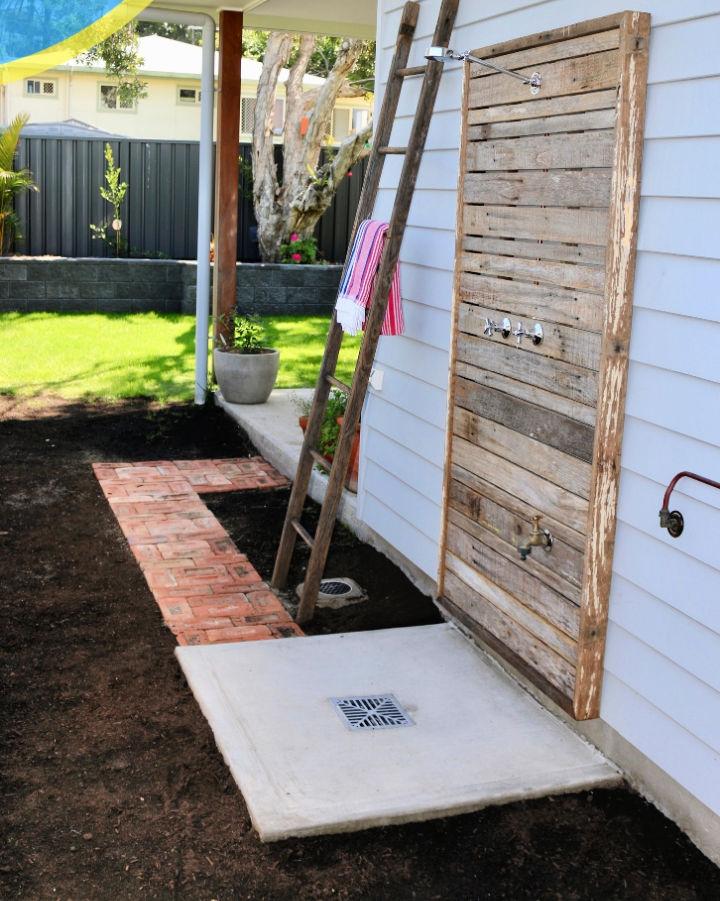 Pool Shower Out of Reclaimed Wood