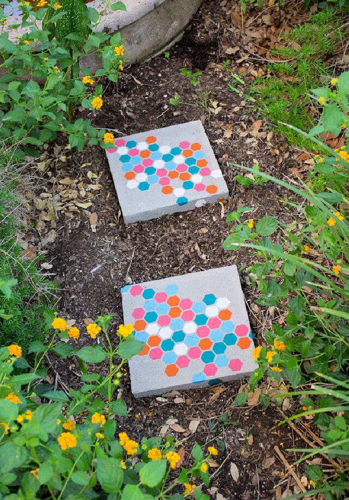 Stenciled Garden Stepping Stones for Backyard