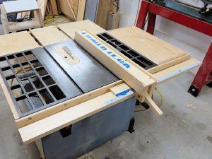 15 Homemade DIY Table Saw Fence Plans Free - Blitsy