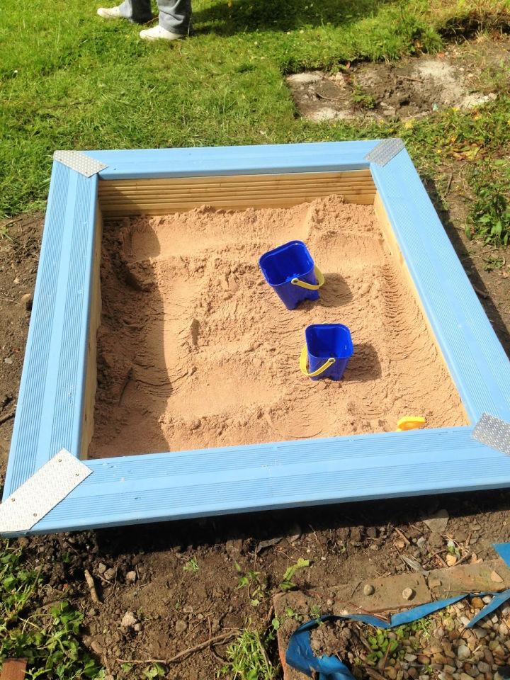 Younger Kids Sand Pit