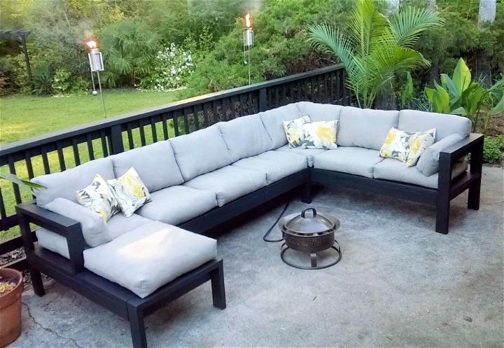 Armless 2x4 Outdoor Sofa Sectional