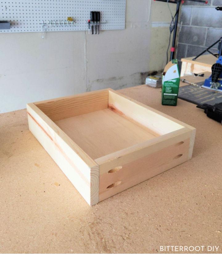 Build a Basic Drawer