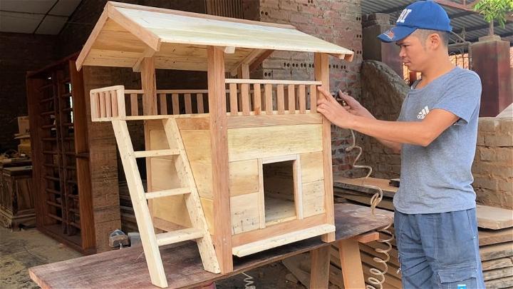 Building a House Wooden Kitten for Cats