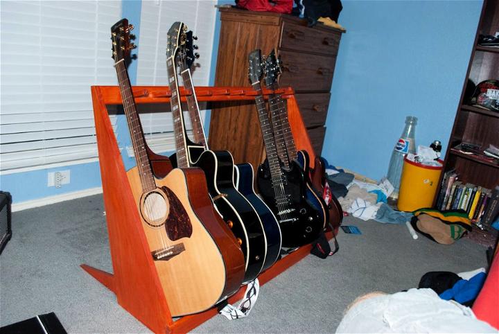 Cheap DIY Wooden Guitar Stand