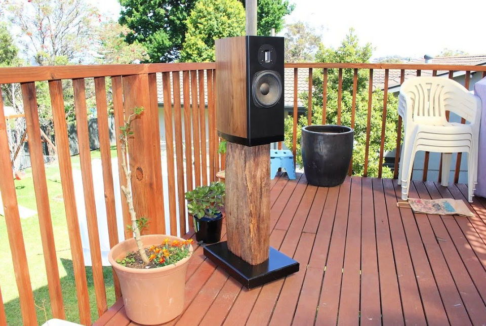 DIY Speaker Stands 15 Ideas Blitsy DIY Speaker Stands 15 Ideas Blitsy