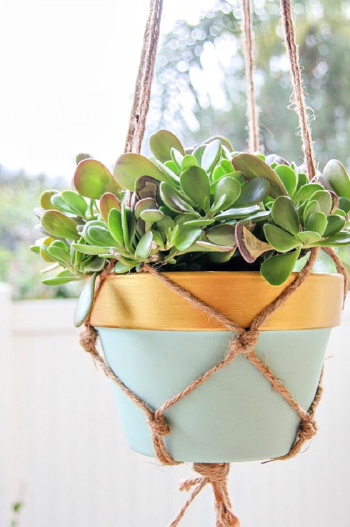 DIY Macrame Pot Plant Hanger