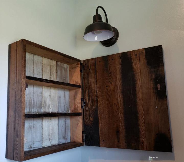 DIY Wood Farmhouse Medicine Cabinet