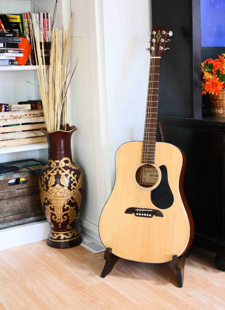 Frame Wood Guitar Stand