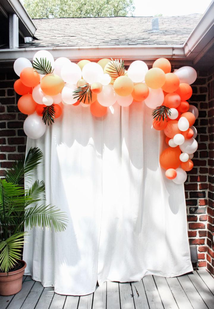 How To Make An Easy Balloon Arch
