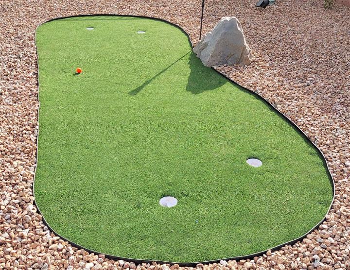 How to Make a Putting Green