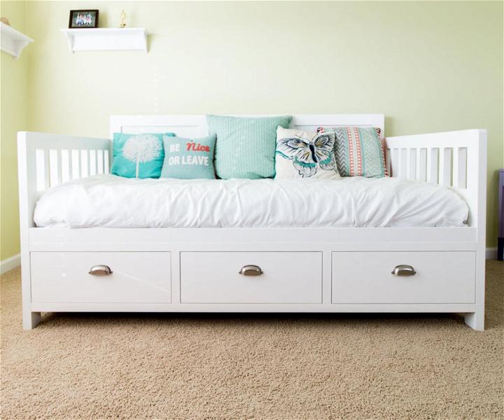 How to Make a Toddler Bed with Storage