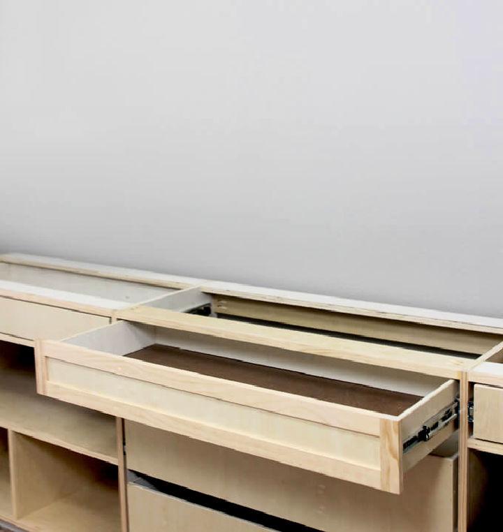 How to make a Drawer