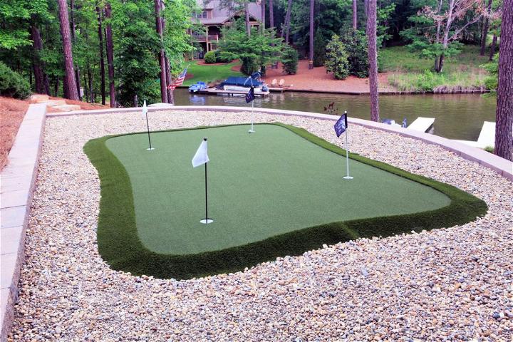 Installing a Backyard Putting Green