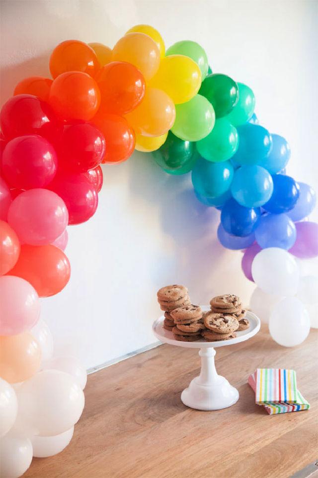 Mini Rainbow Balloon Arch